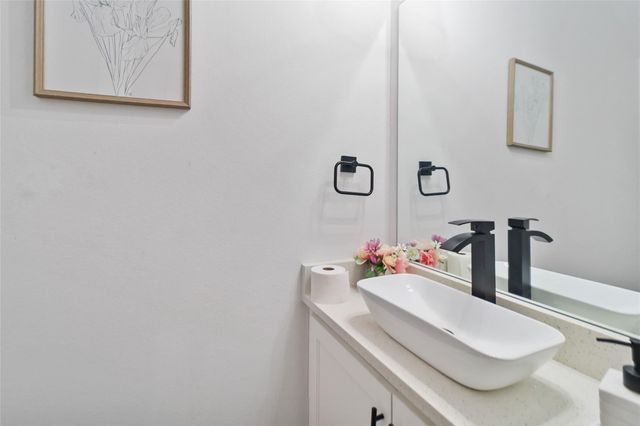 4136 Mart Street, Dallas, TX 75212