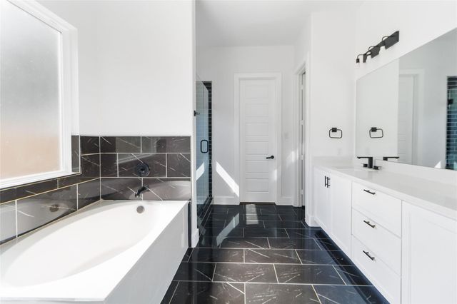 4136 Mart Street, Dallas, TX 75212