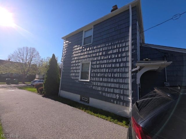 367 E 211th Street, Euclid, OH 44123