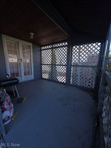 367 E 211th Street, Euclid, OH 44123