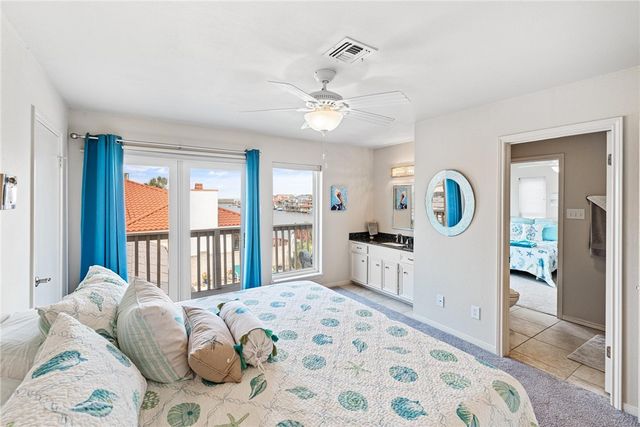 13758 HAWKSNEST BAY Dr, Corpus Christi, TX 78418