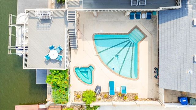 13758 HAWKSNEST BAY Dr, Corpus Christi, TX 78418