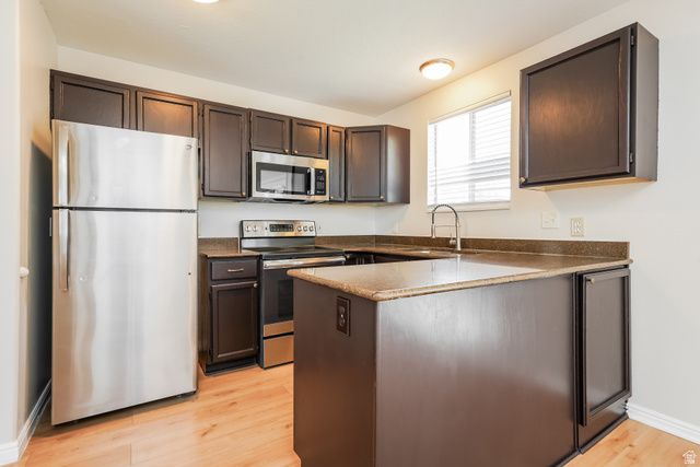 4435 S 2750 W, Roy, UT 84067