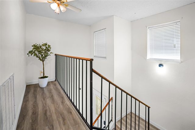 834 Brian Drive, Grand Prairie, TX 75052