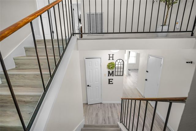 834 Brian Drive, Grand Prairie, TX 75052