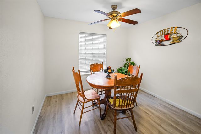 834 Brian Drive, Grand Prairie, TX 75052