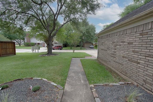 2030 Cutter Drive, League City, TX 77573
