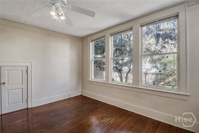210 E 48th Street, Savannah, GA 31405