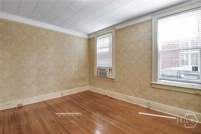 210 E 48th Street, Savannah, GA 31405