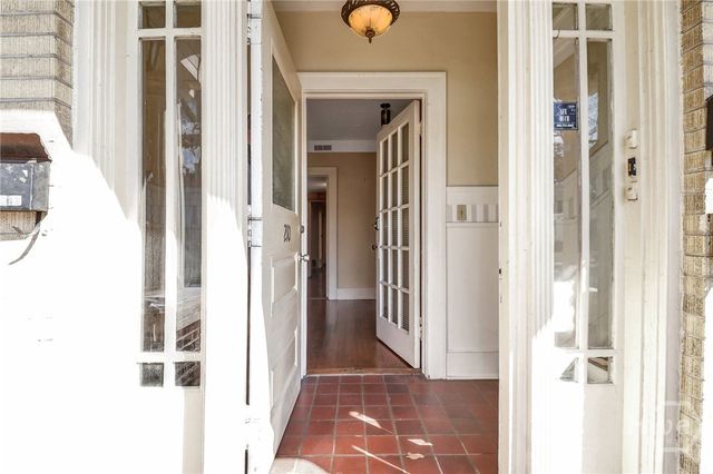 210 E 48th Street, Savannah, GA 31405