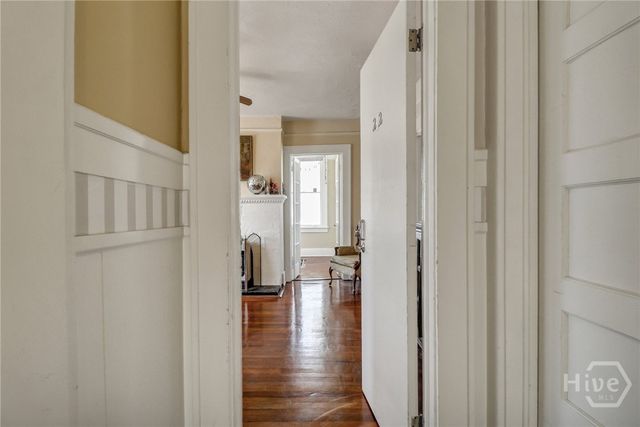 210 E 48th Street, Savannah, GA 31405