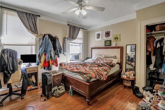210 E 48th Street, Savannah, GA 31405