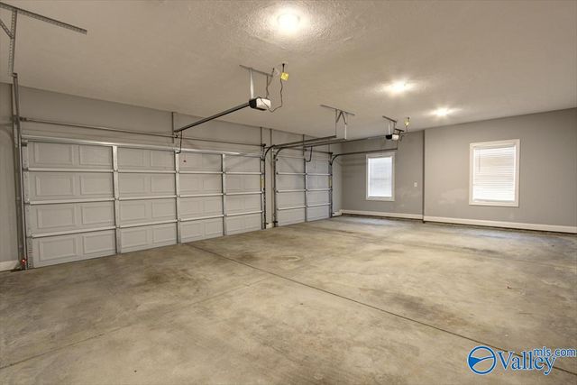 26415 Birkshire Lane, Athens, AL 35613