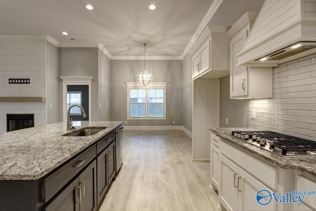 26415 Birkshire Lane, Athens, AL 35613