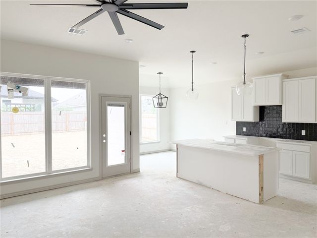 3580 Pointe du Hoc Loop, Bryan, TX 77808