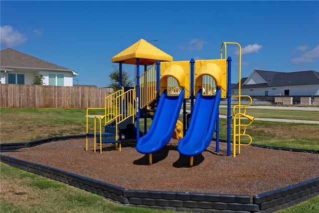 3580 Pointe du Hoc Loop, Bryan, TX 77808
