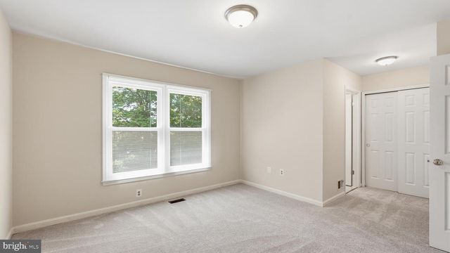 10319 LEE MANOR DR, Manassas, VA 20110
