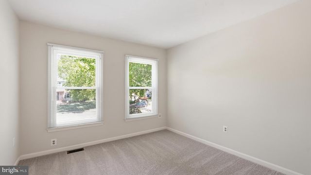 10319 LEE MANOR DR, Manassas, VA 20110