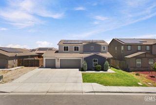 6604 Voyageurs Drive, Bakersfield, CA 93311