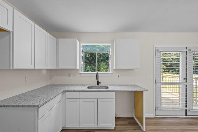 5549 Pine Gate Drive, Atlanta, GA 30349