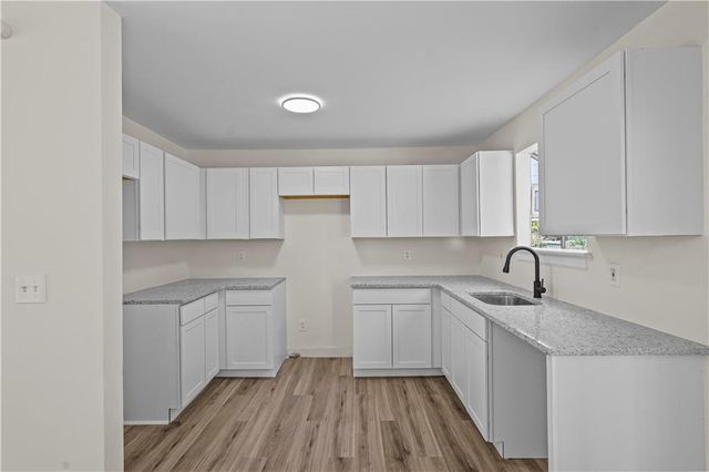 5549 Pine Gate Drive, Atlanta, GA 30349