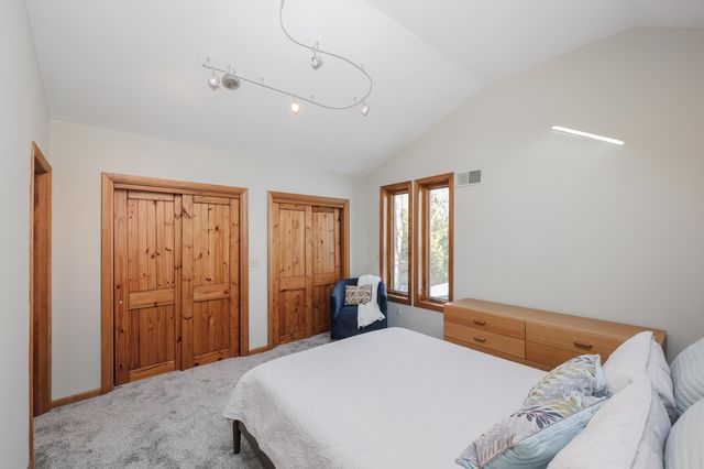 4 Windsor Boulevard, Londonderry, NH 03053