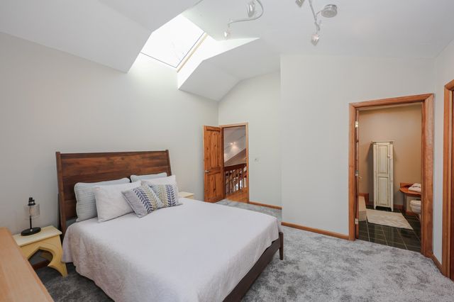 4 Windsor Boulevard, Londonderry, NH 03053