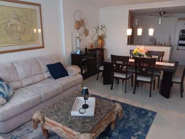 3233 NE 34th Street 620, Fort Lauderdale, FL 33308