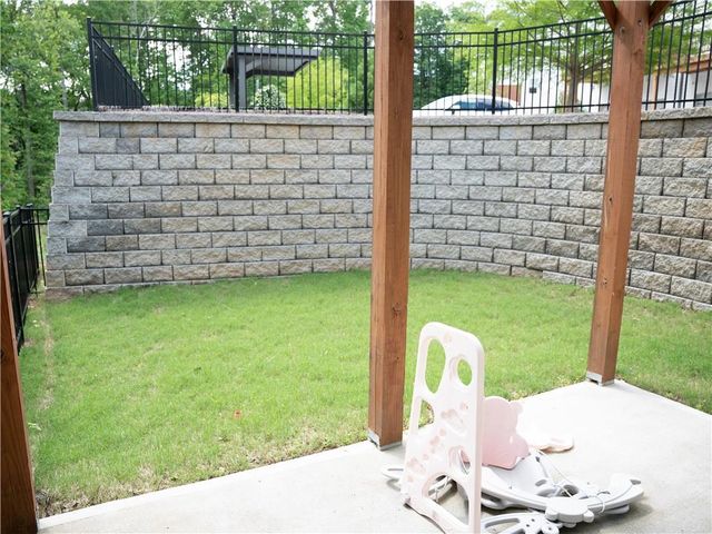 510 Scenic Pass, Woodstock, GA 30189