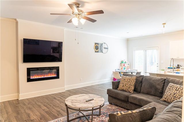 510 Scenic Pass, Woodstock, GA 30189