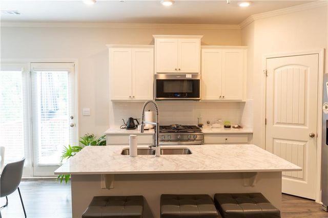 510 Scenic Pass, Woodstock, GA 30189