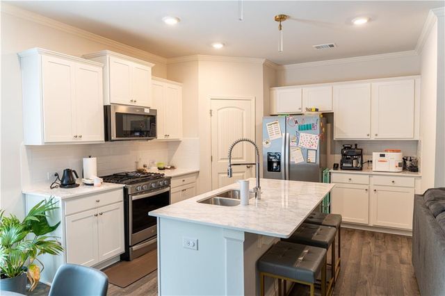 510 Scenic Pass, Woodstock, GA 30189