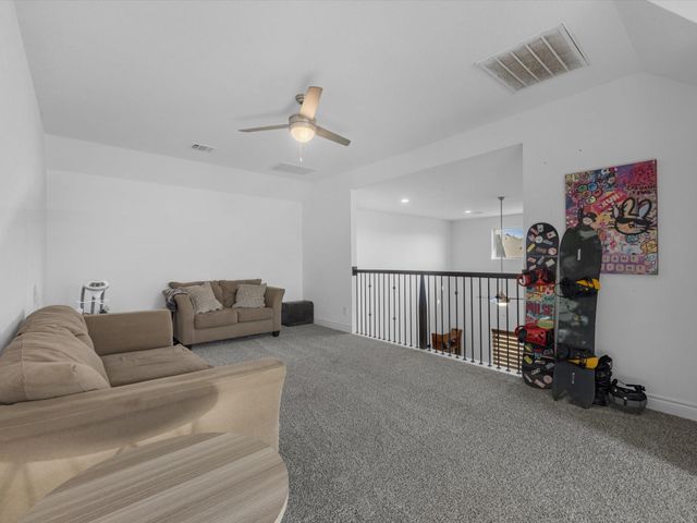 20156 Bushwick Falls Drive, Montgomery, TX 77316