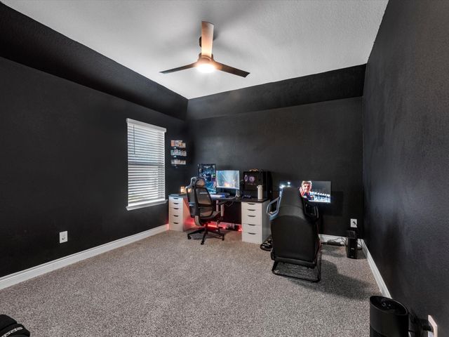 20156 Bushwick Falls Drive, Montgomery, TX 77316