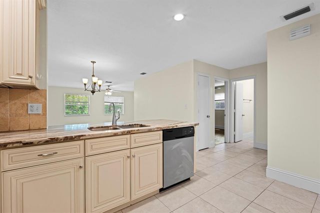 3057 NW 103rd Lane, Coral Springs, FL 33065