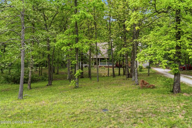 180 Bowman Ct, Mt Washington, KY 40047