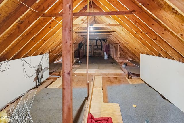 180 Bowman Ct, Mt Washington, KY 40047