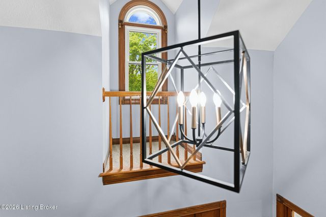 180 Bowman Ct, Mt Washington, KY 40047