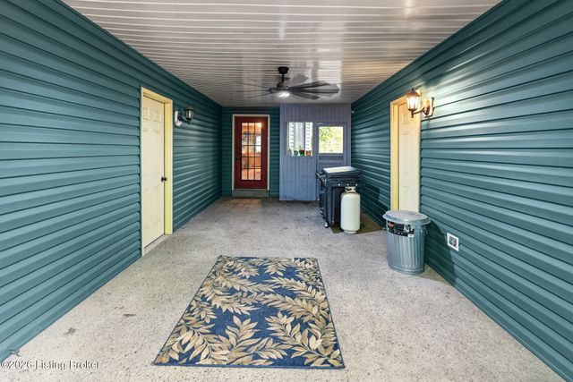 180 Bowman Ct, Mt Washington, KY 40047