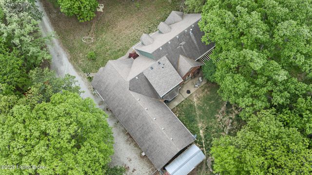 180 Bowman Ct, Mt Washington, KY 40047