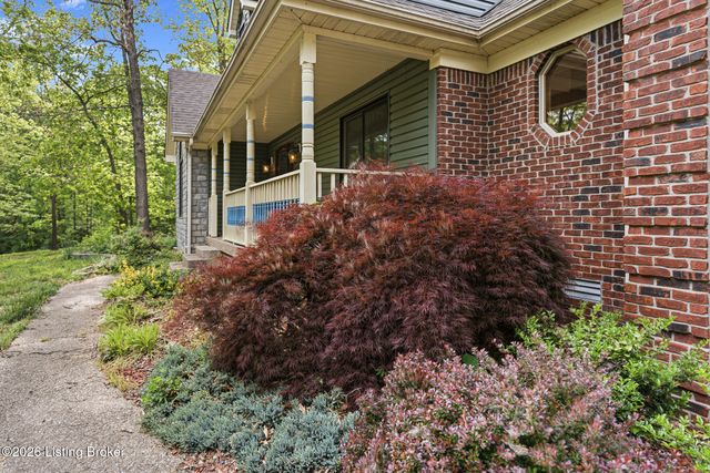 180 Bowman Ct, Mt Washington, KY 40047