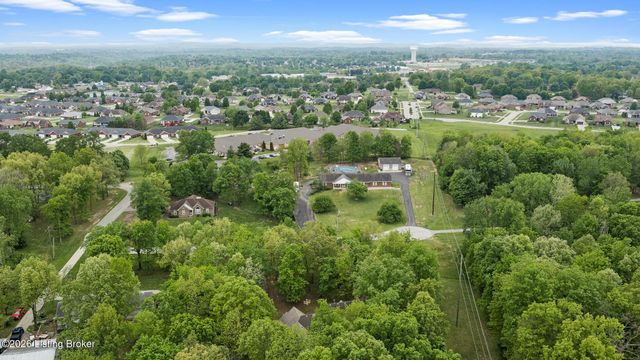 180 Bowman Ct, Mt Washington, KY 40047