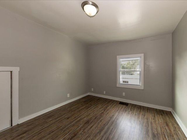 1326 Banklick, Covington, KY 41011