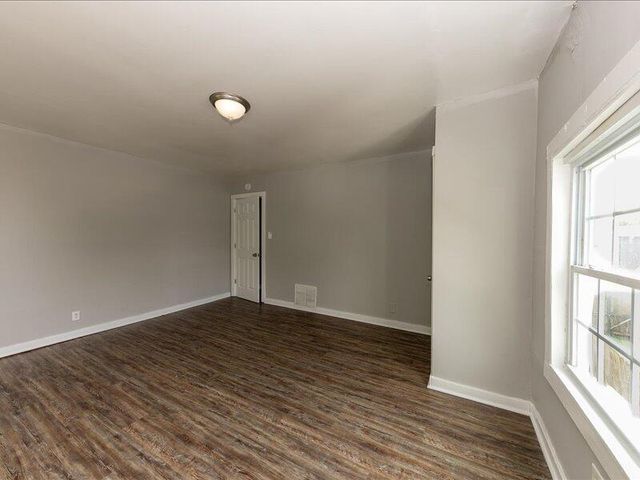 1326 Banklick, Covington, KY 41011