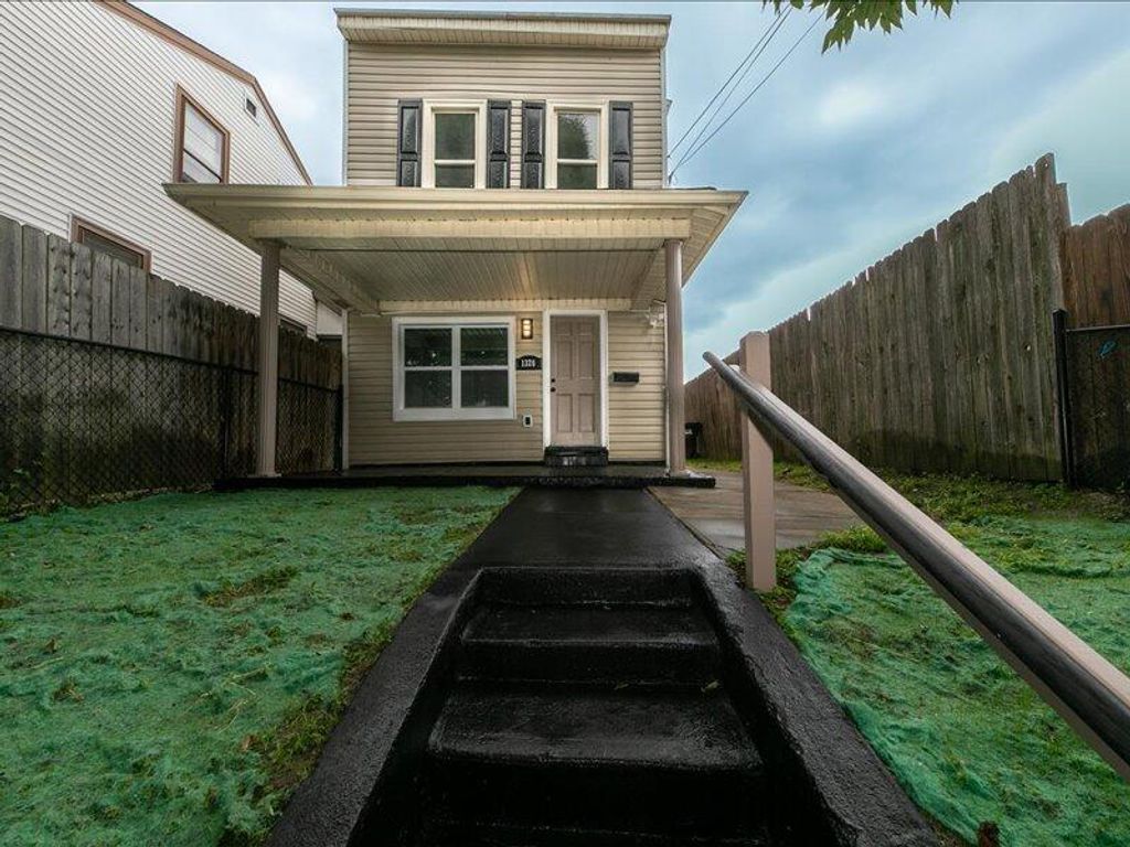 1326 Banklick, Covington, KY 41011