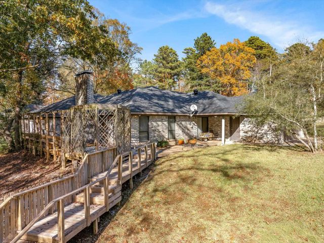 1444 TANGLEWOOD DR. WEST, Hideaway, TX 75771