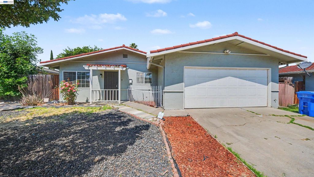 200 Riverside Pl, Bay Point, CA 94565