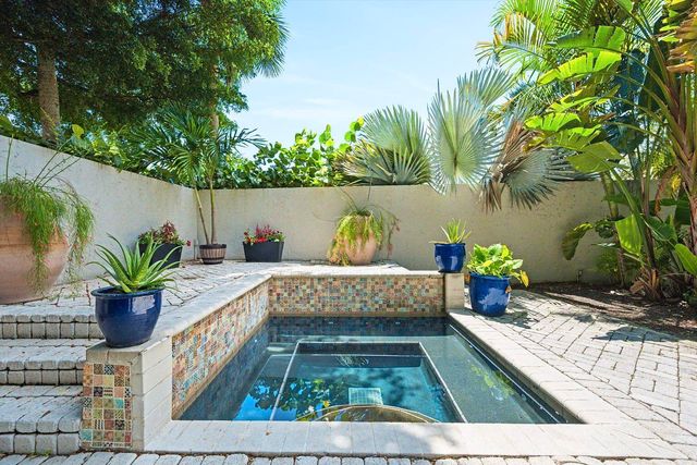 11813 Pebblewood Drive, Wellington, FL 33414