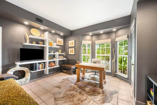 11813 Pebblewood Drive, Wellington, FL 33414