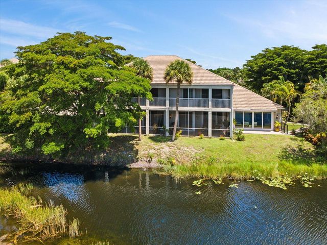 11813 Pebblewood Drive, Wellington, FL 33414